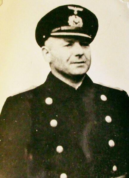 Datei:Brodda, Heinrich sder.jpg